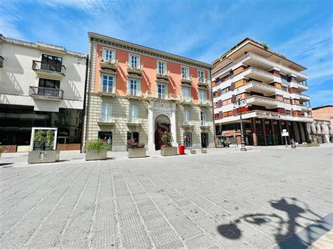 Corso Vittorio Emanuele, 182.